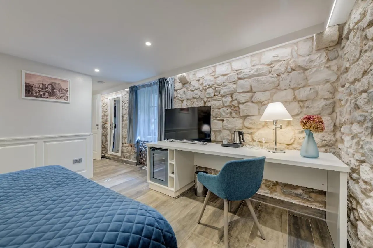 M Luxury Rooms Split Guest house